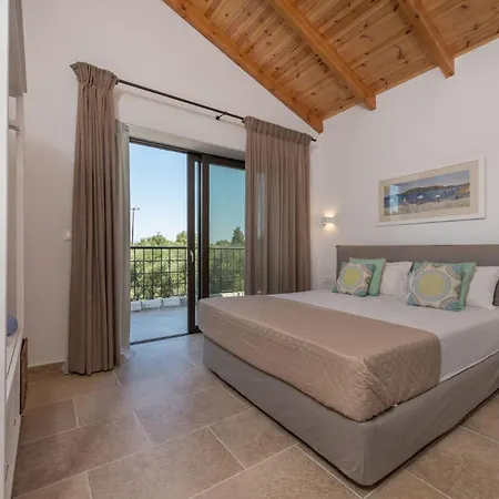 Splendid Zakynthos - 3 Bedrooms - Petlivia - En-suite Bathrooms - Walking Distance To Beach Villa Planos (Zakynthos)