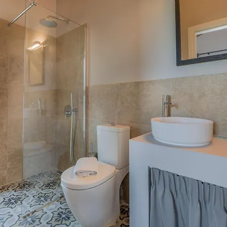Splendid Zakynthos - 3 Bedrooms - Petlivia - En-suite Bathrooms - Walking Distance To Beach Planos (Zakynthos)